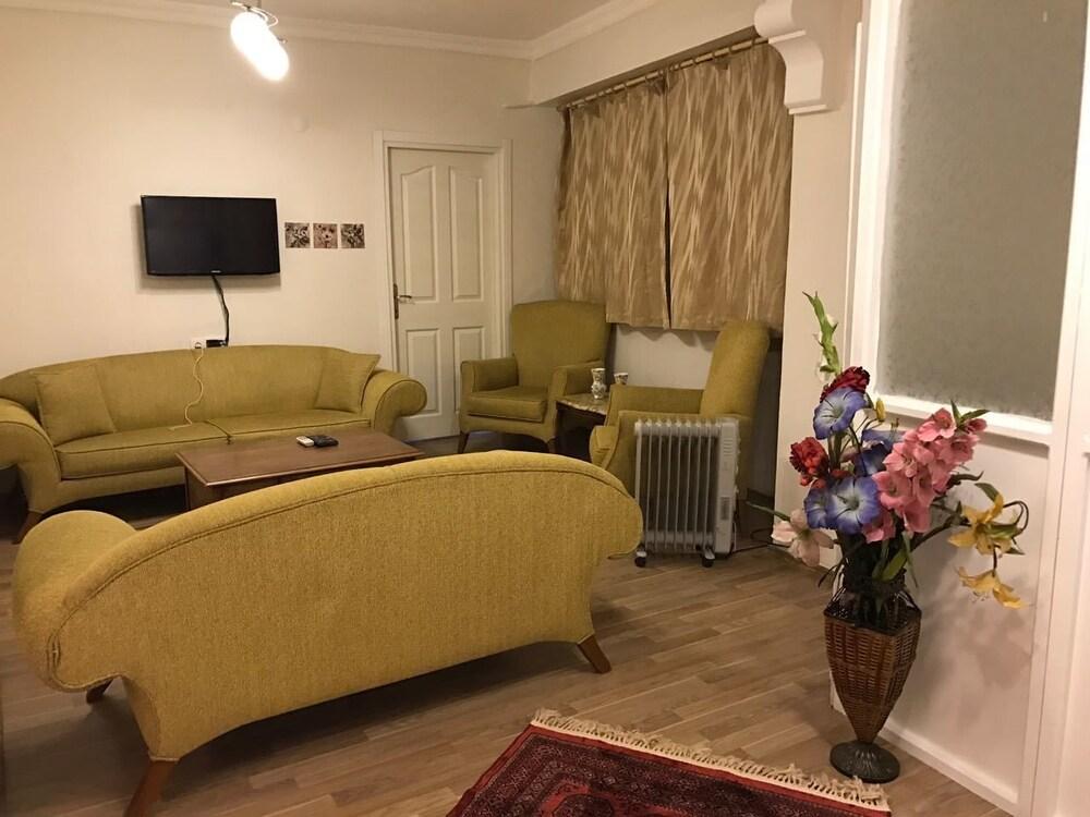 Nelly Guesthouse Stambuł Zewnętrze zdjęcie