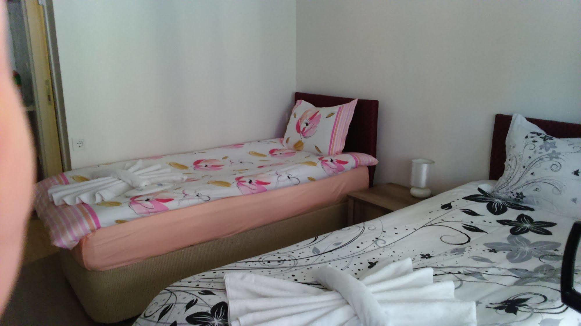 Nelly Guesthouse Stambuł Zewnętrze zdjęcie